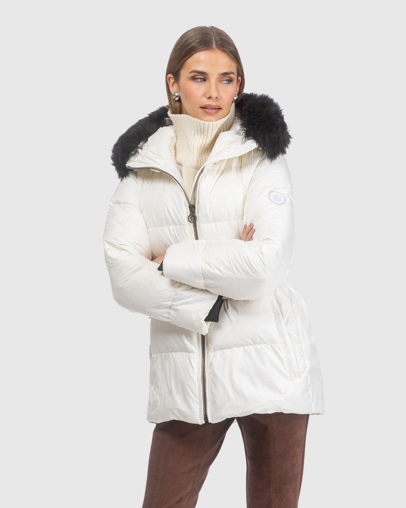Après-Ski Jacket With Detachable Toscana Lamb Hood Trim | Ivory/Black (V9)