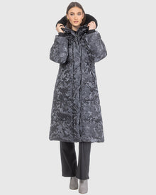 Après-Ski Jacket With Detachable Toscana Lamb Hood Trim | Gray Camo/Black (V10)