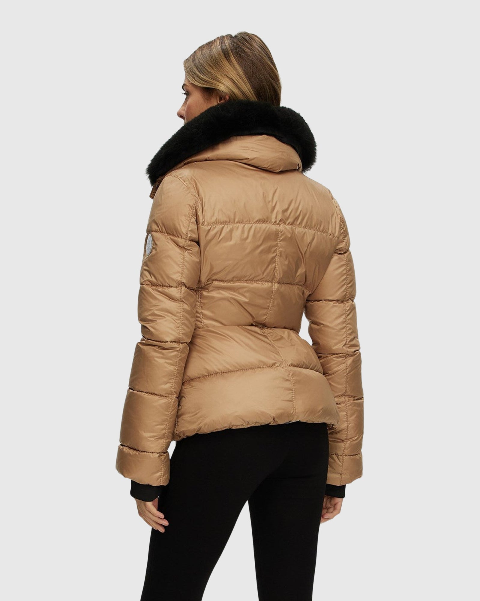 Après-Ski Jacket With Detachable Toscana Shearling Lamb Collar | Camel/Black