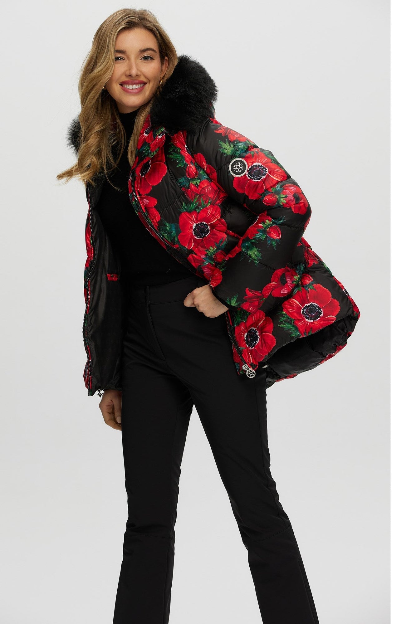 Après-Ski Jacket With Detachable Toscana Shearling Lamb Hood Trim | Women | Black Poppy x Black (V1)