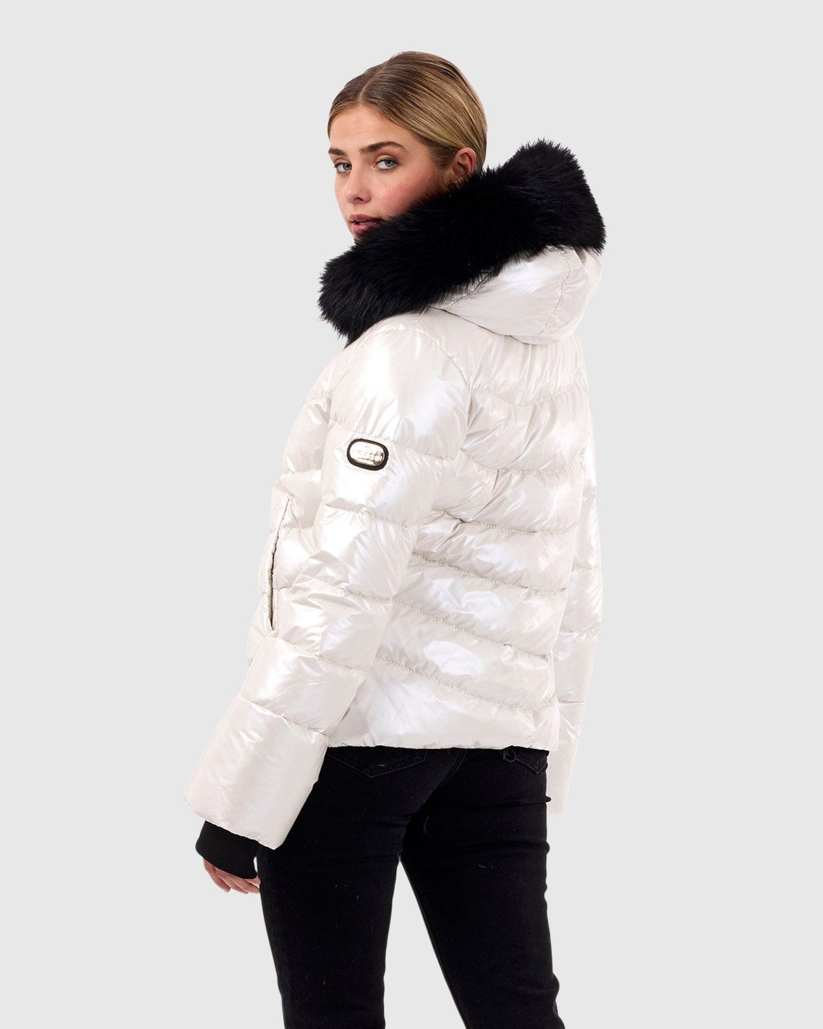 Après-Ski Jacket With Detachable Toscana Shearling Lamb Hood Trim | Platinum/Black (V1)