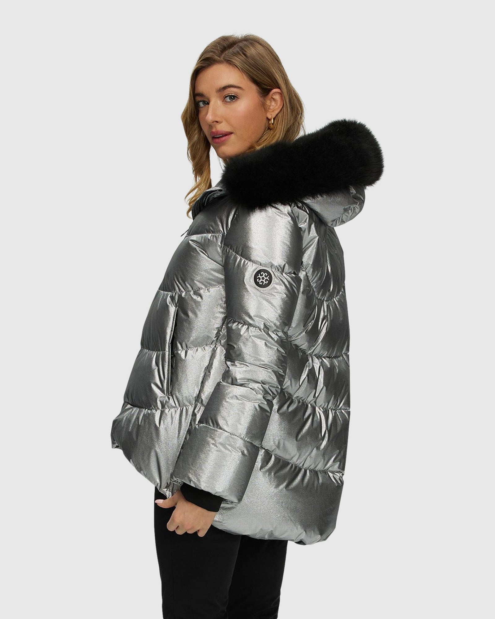 Après-Ski Jacket With Detachable Toscana Shearling Lamb Hood Trim | Silver/Black (V2)