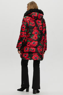 Après-Ski Jacket With Detachable Toscana Shearling Lamb Hood Trim | Women | Black Poppy x Black (V3)