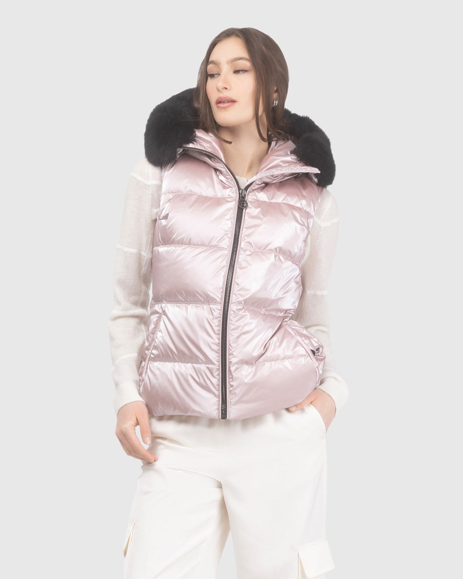 Après-Ski Vest With Detachable Toscana Lamb Hood Trim | Pink/Black