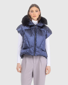 Après-Ski Vest With Detachable Toscana Lamb Hood Trim | Ocean Blue/Black (V1)