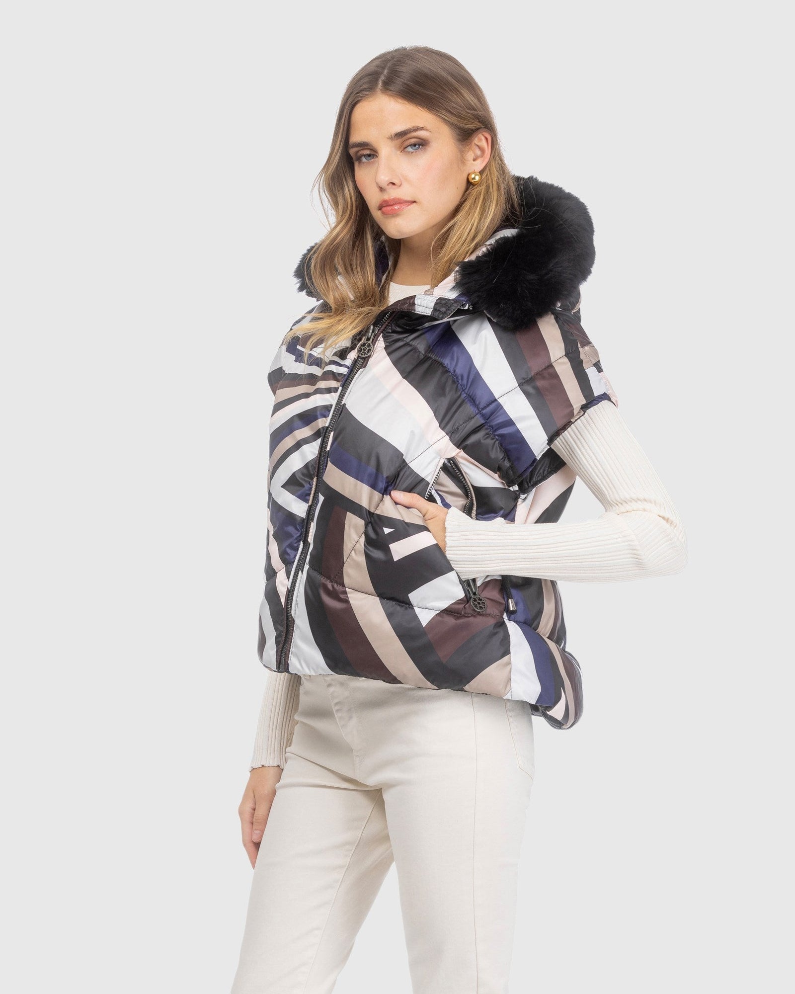 Après-Ski Vest With Detachable Toscana Lamb Hood Trim | Navy/Brown Swirl/Black