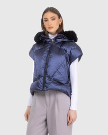 Après-Ski Vest With Detachable Toscana Lamb Hood Trim | Ocean Blue/Black (V1)
