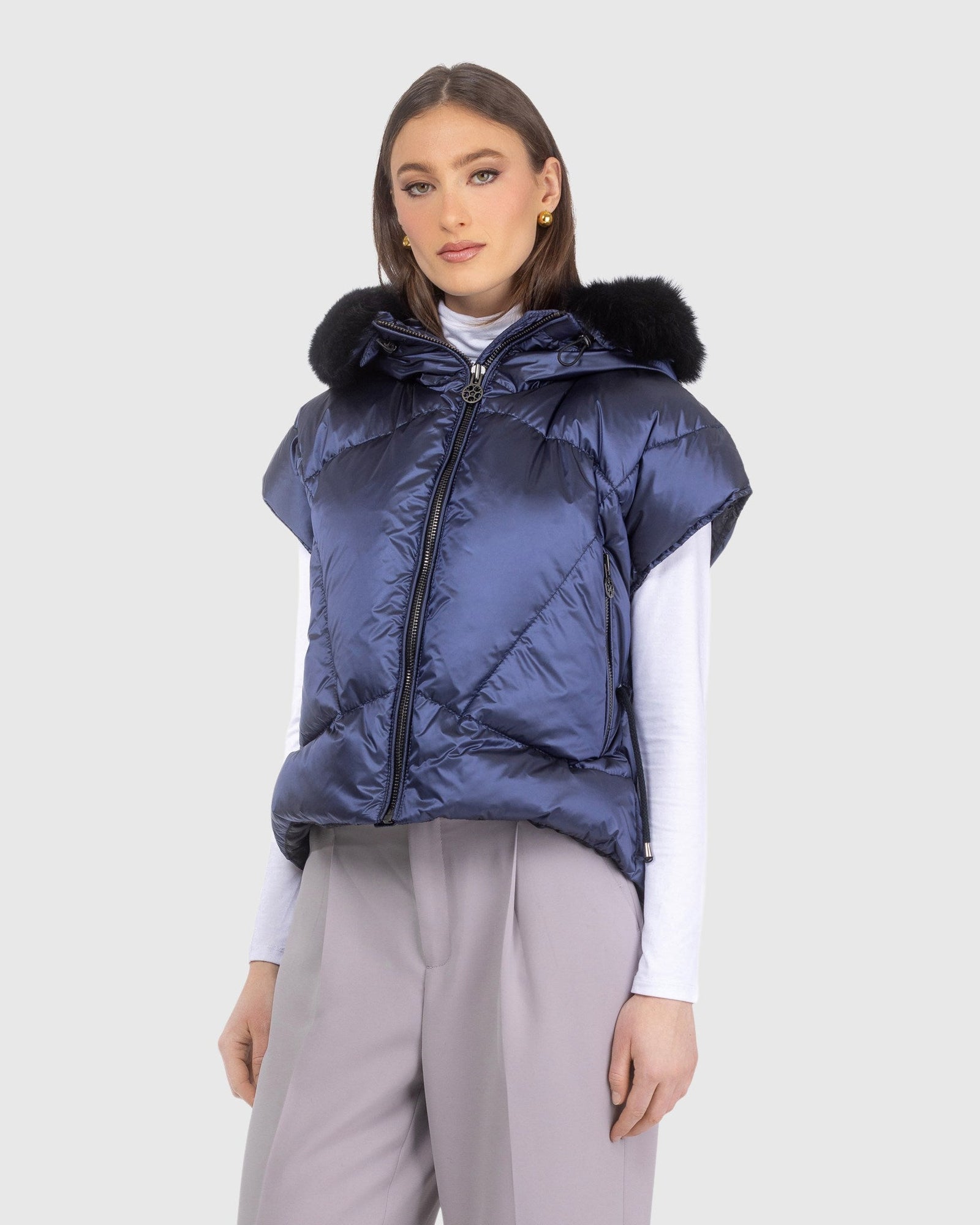 Après-Ski Vest With Detachable Toscana Lamb Hood Trim | Ocean Blue/Black (V1)