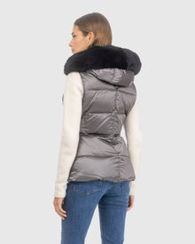 Après-Ski Vest With Detachable Toscana Lamb Hood Trim | Greige/Black