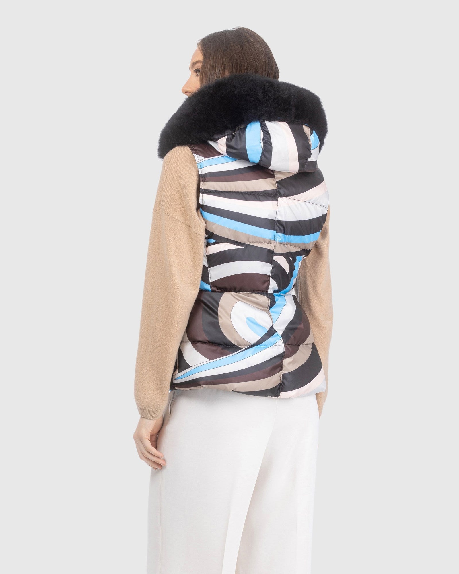 Après-Ski Vest With Detachable Toscana Lamb Hood Trim | Sky/Brown Swirl/Black