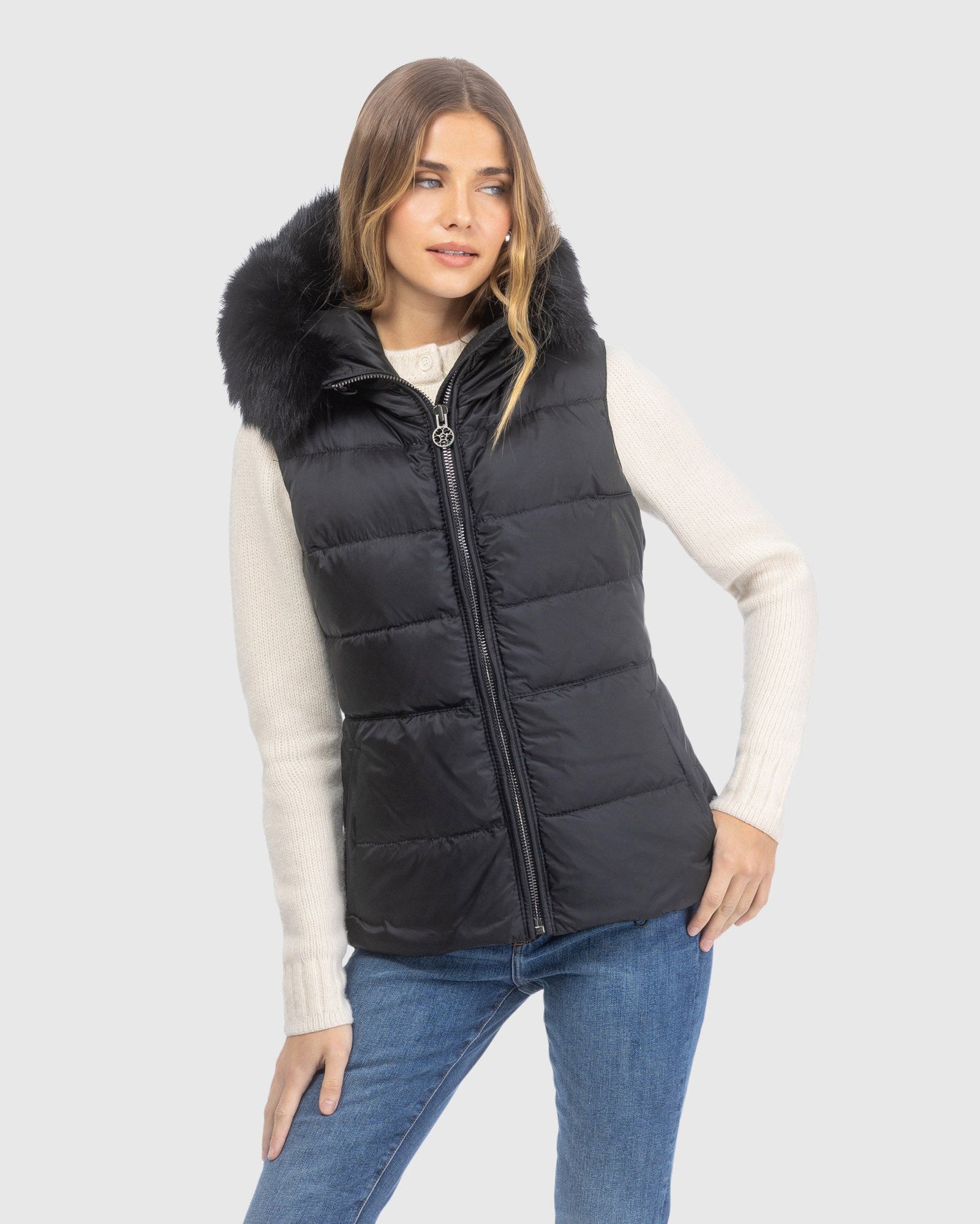 Après-Ski Vest With Detachable Toscana Lamb Hood Trim | Black/Black