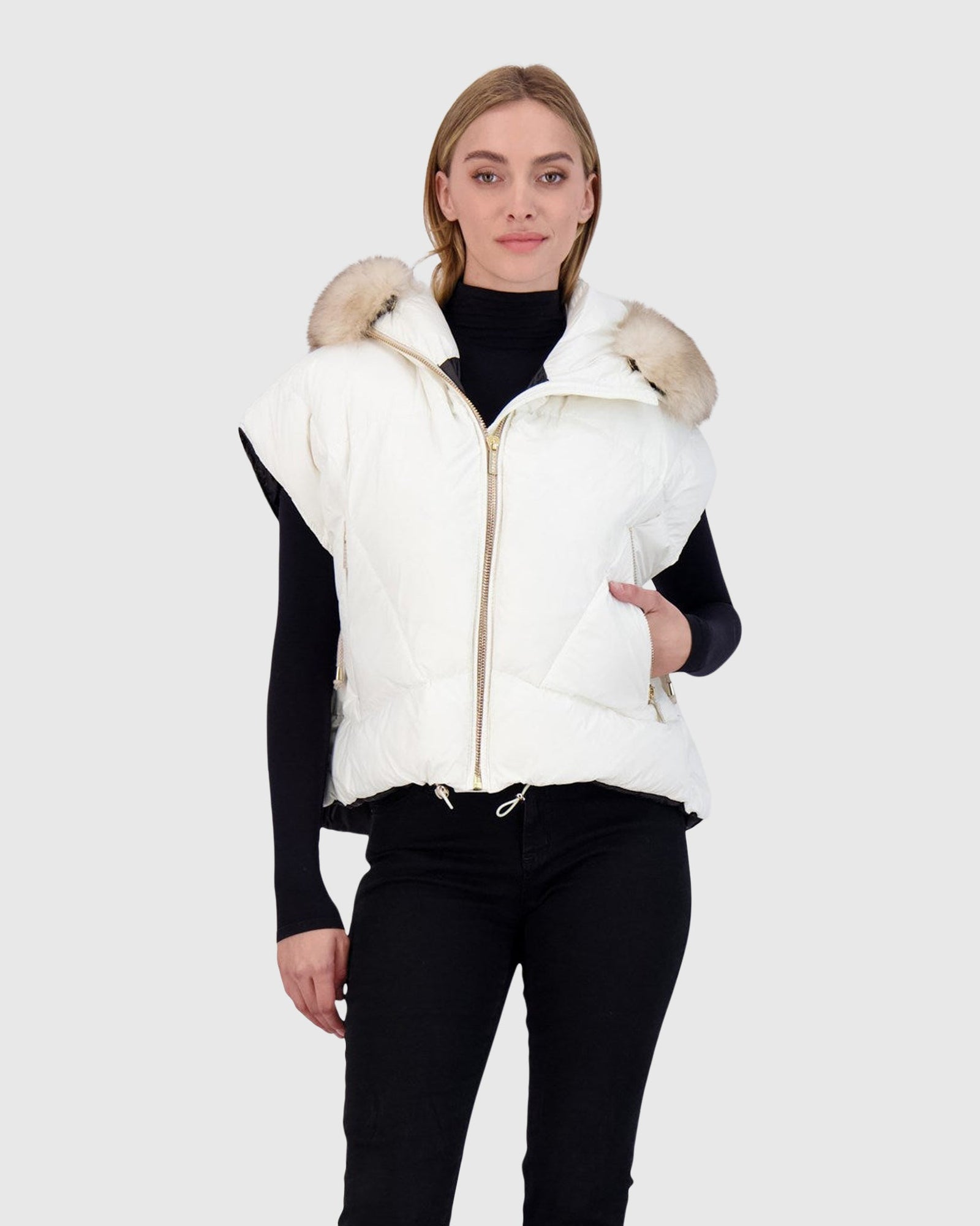Après-Ski Vest With Detachable Toscana Shearling Lamb Hood Trim | Ivory/Whiskey
