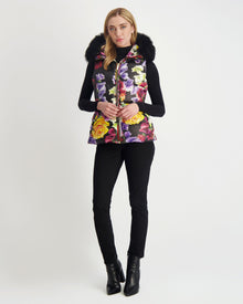 Après-Ski Vest With Detachable Toscana Shearling Lamb Hood Trim | Women | Black Floral x Black (V2)