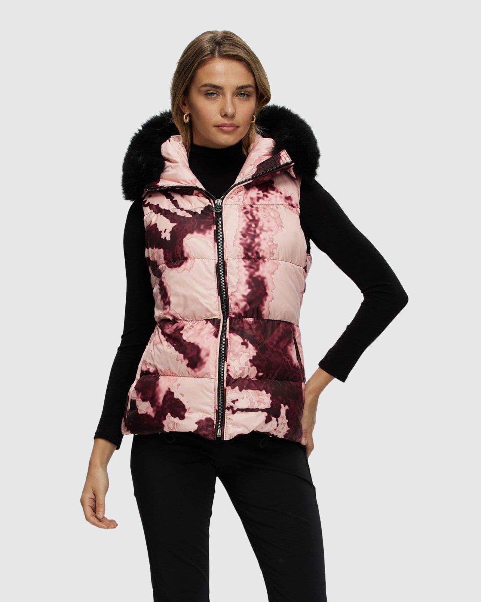 Après-Ski Vest With Detachable Toscana Shearling Lamb Hood Trim | Burgundy Abstract/Black (V1)