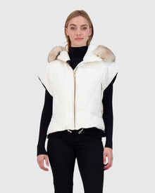 Après-Ski Vest With Detachable Toscana Shearling Lamb Hood Trim | Ivory/Whiskey