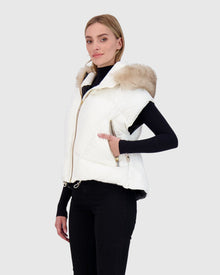 Après-Ski Vest With Detachable Toscana Shearling Lamb Hood Trim | Ivory/Whiskey