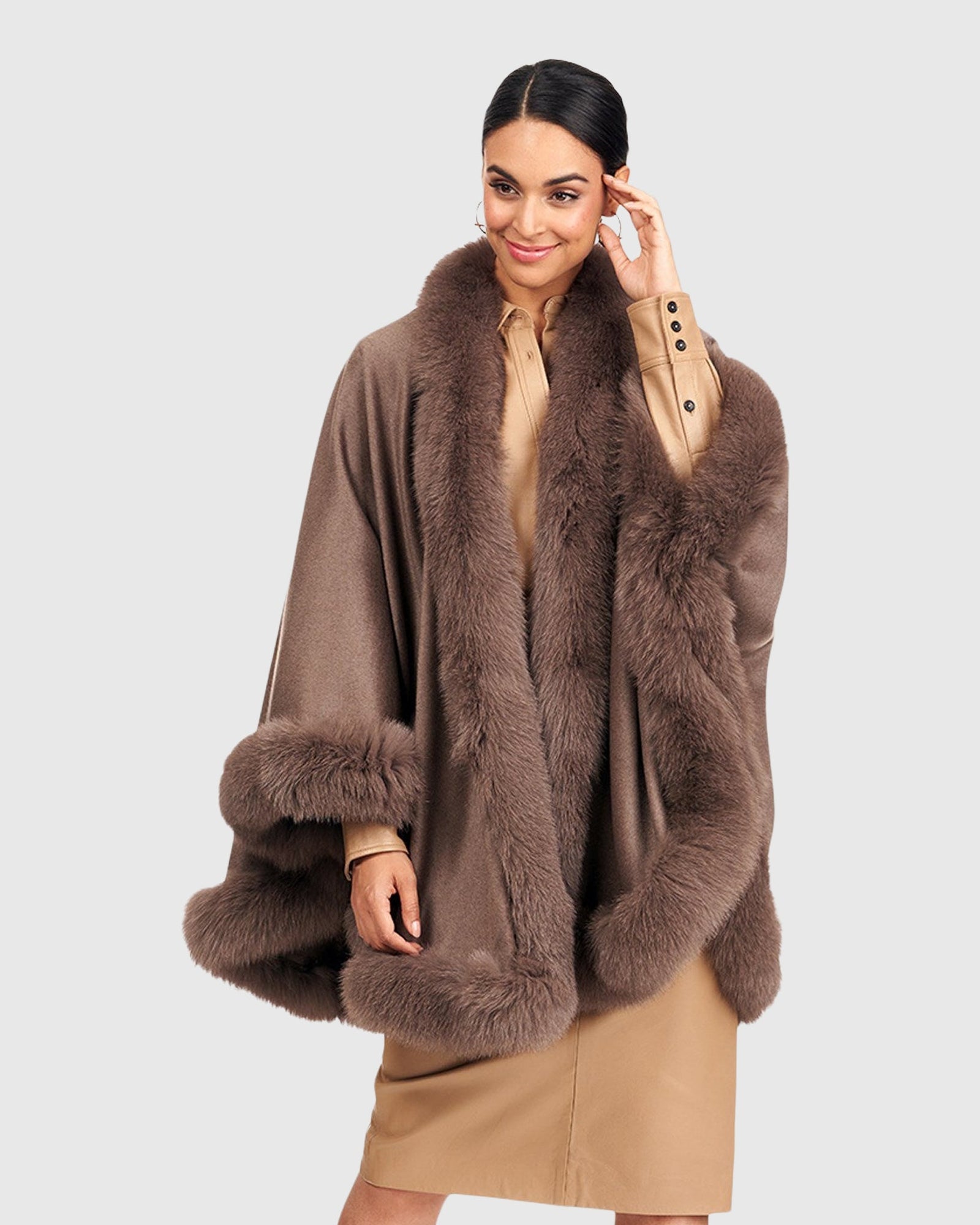 Cashmere Cape with Fox Trim | Khaki Taupe