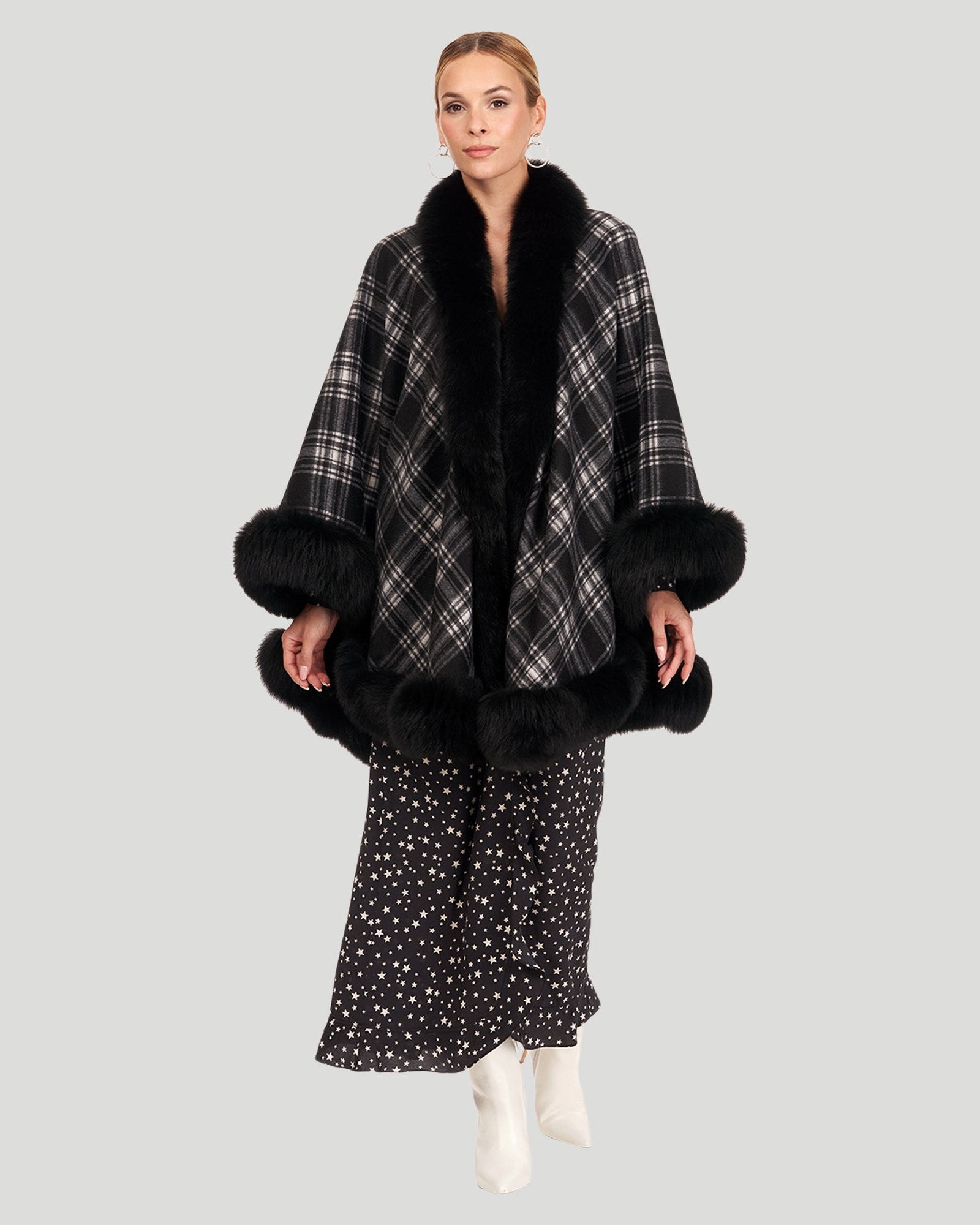 Cashmere Cape with Fox Trim | Black Checker