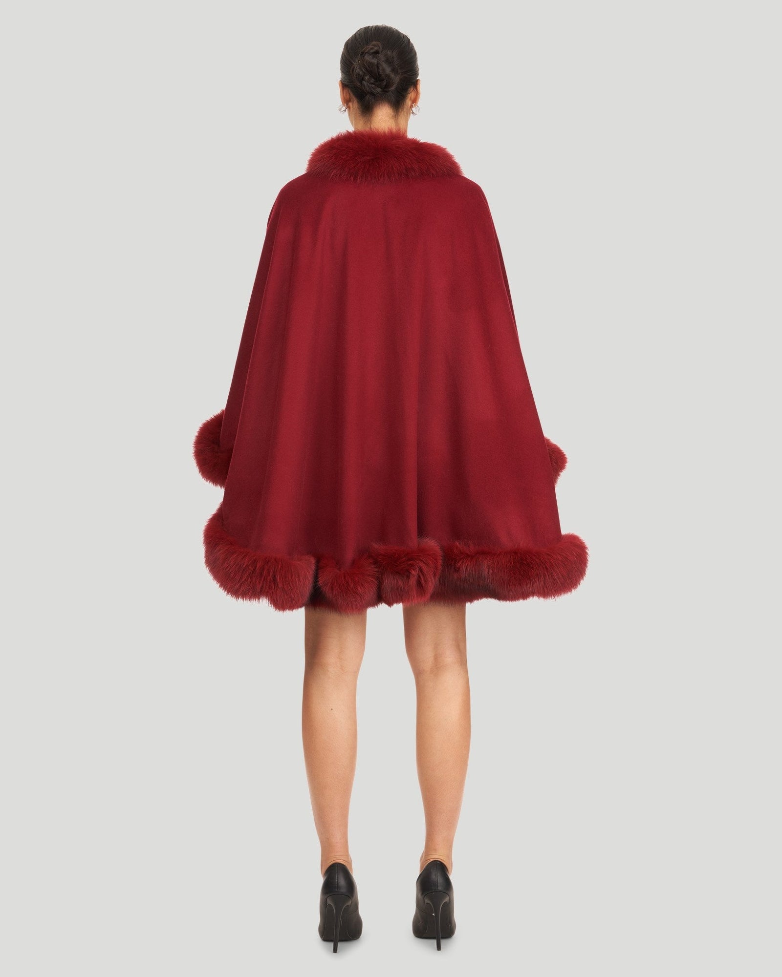 Cashmere Cape with Fox Trim | Wine
