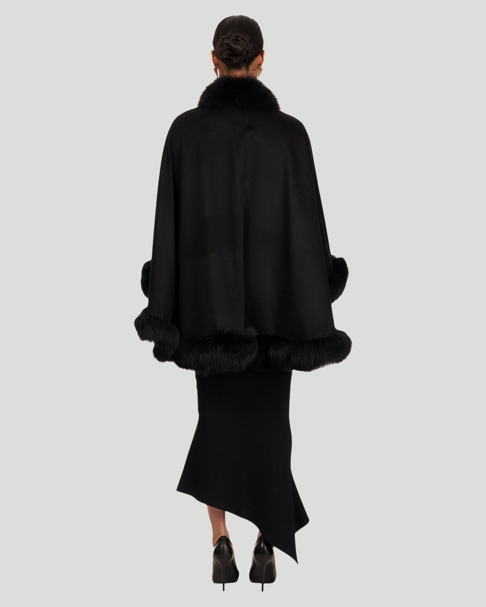 Cashmere Cape with Fox Trim | Black