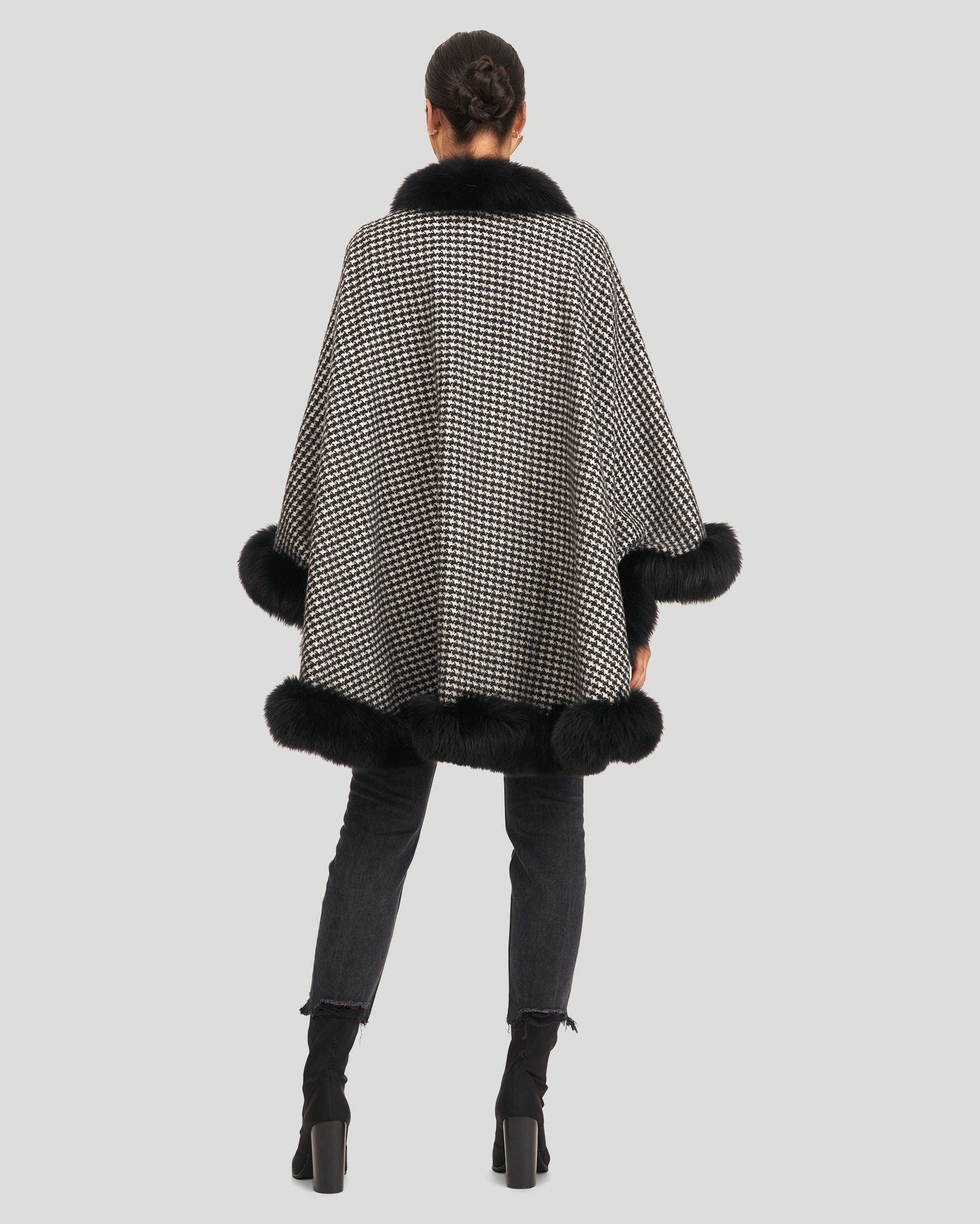 Cashmere Cape with Fox Trim | Houndstooth