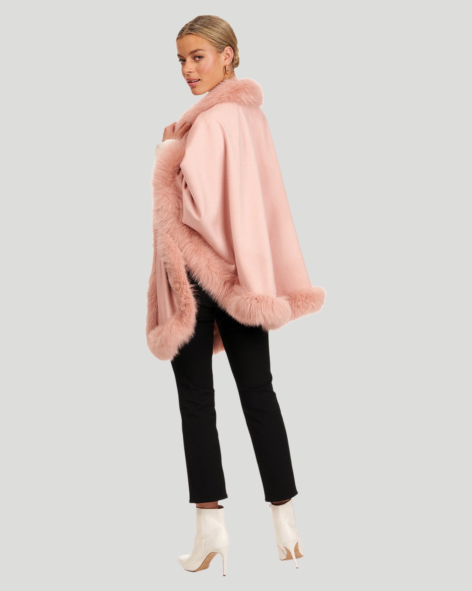 Cashmere Capelet With Shadow Fox Trim | Light Pink