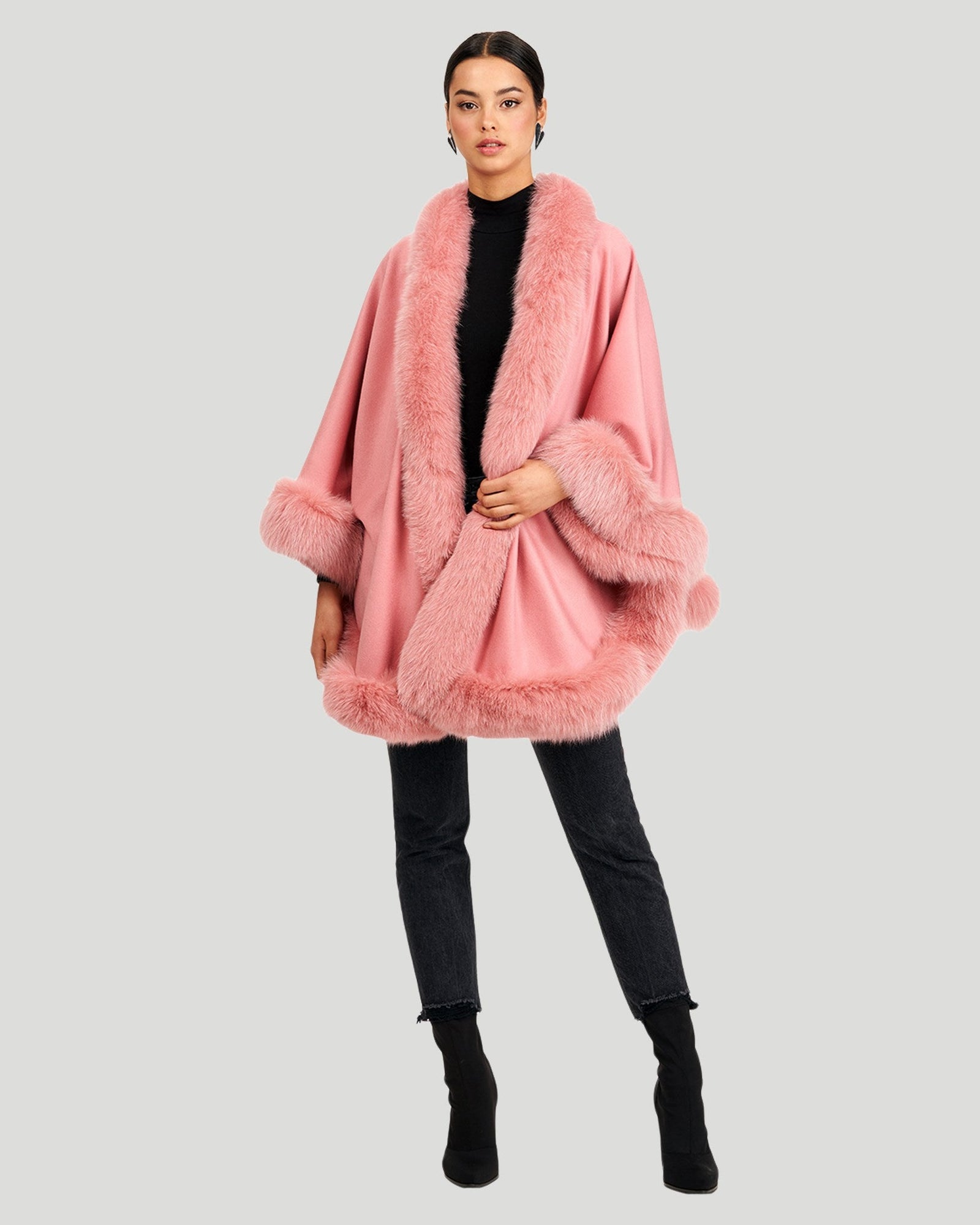 Cashmere Capelet With Shadow Fox Trim | Pink