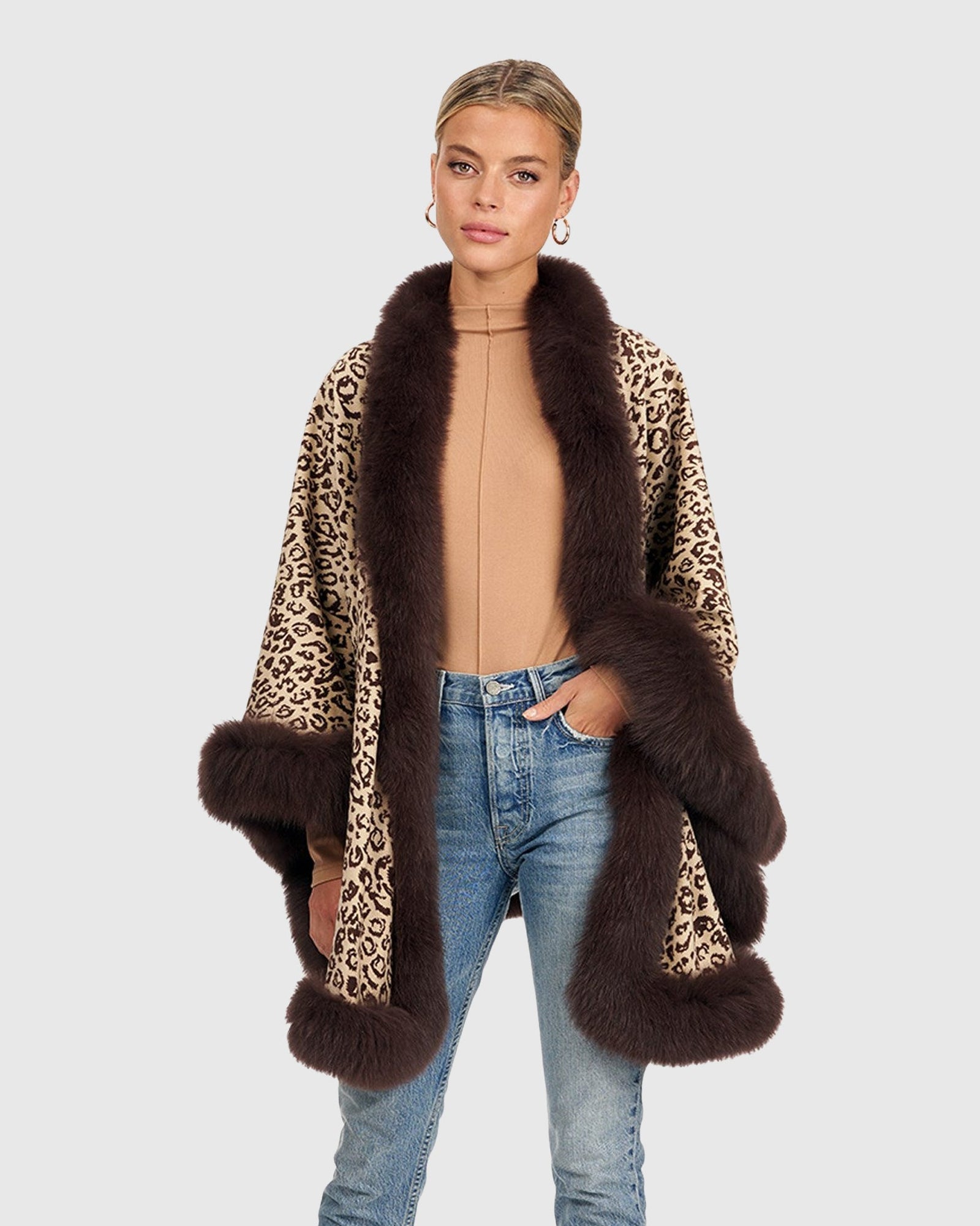 Cashmere Capelet With Fox Trim | Brown Animal Print