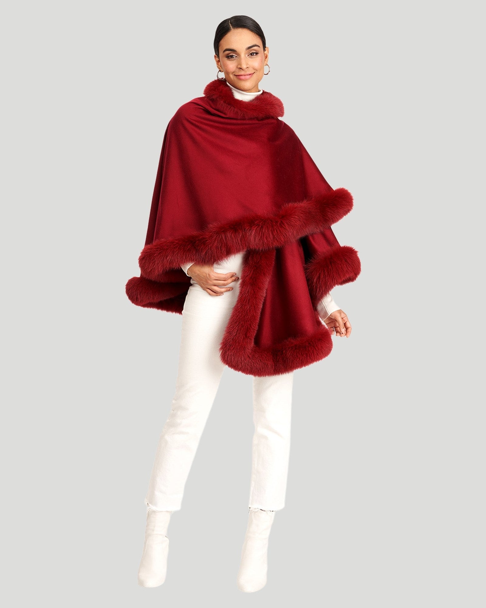 Cashmere Caplet With Fox Trim | Women | Wine