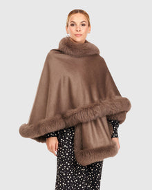 Cashmere Capelet With Fox Trim | Khaki Taupe