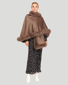 Cashmere Caplet With Fox Trim | Women | Khaki Taupe