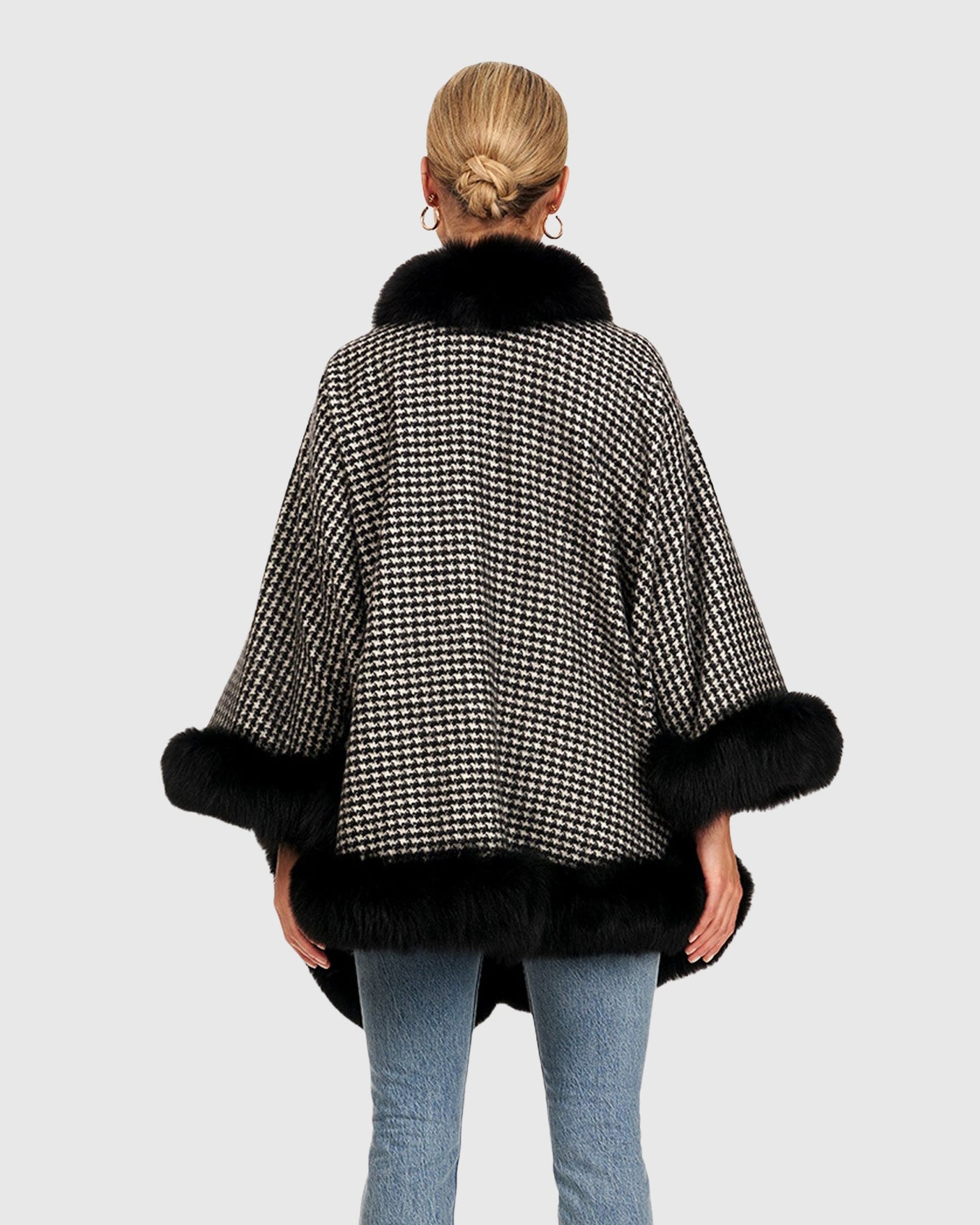 Cashmere Capelet With Fox Trim | Houndstooth