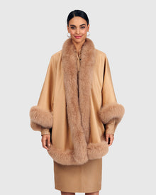 Cashmere Capelet With Fox Trim | Light Camel