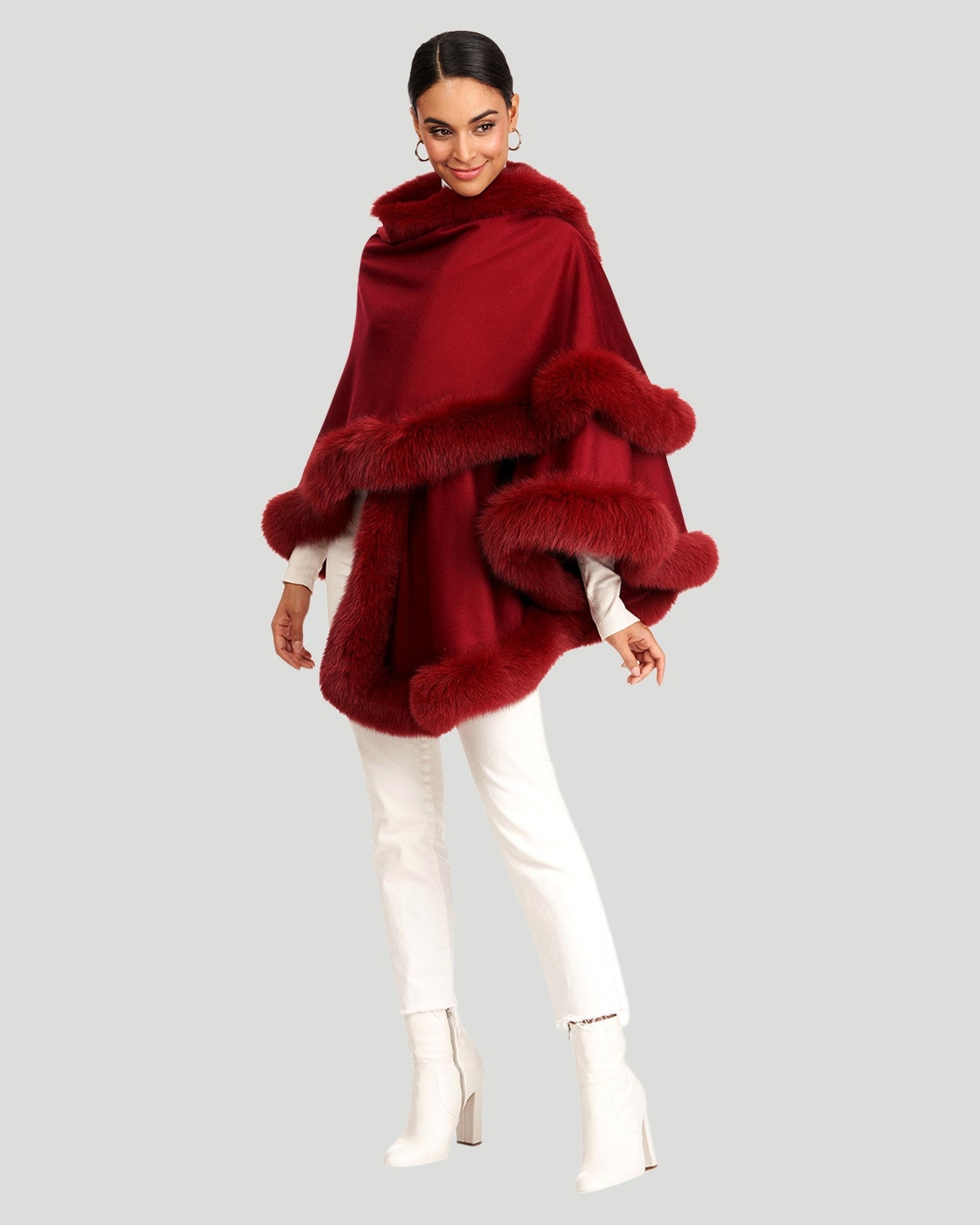 Cashmere Caplet With Fox Trim | Women | Wine