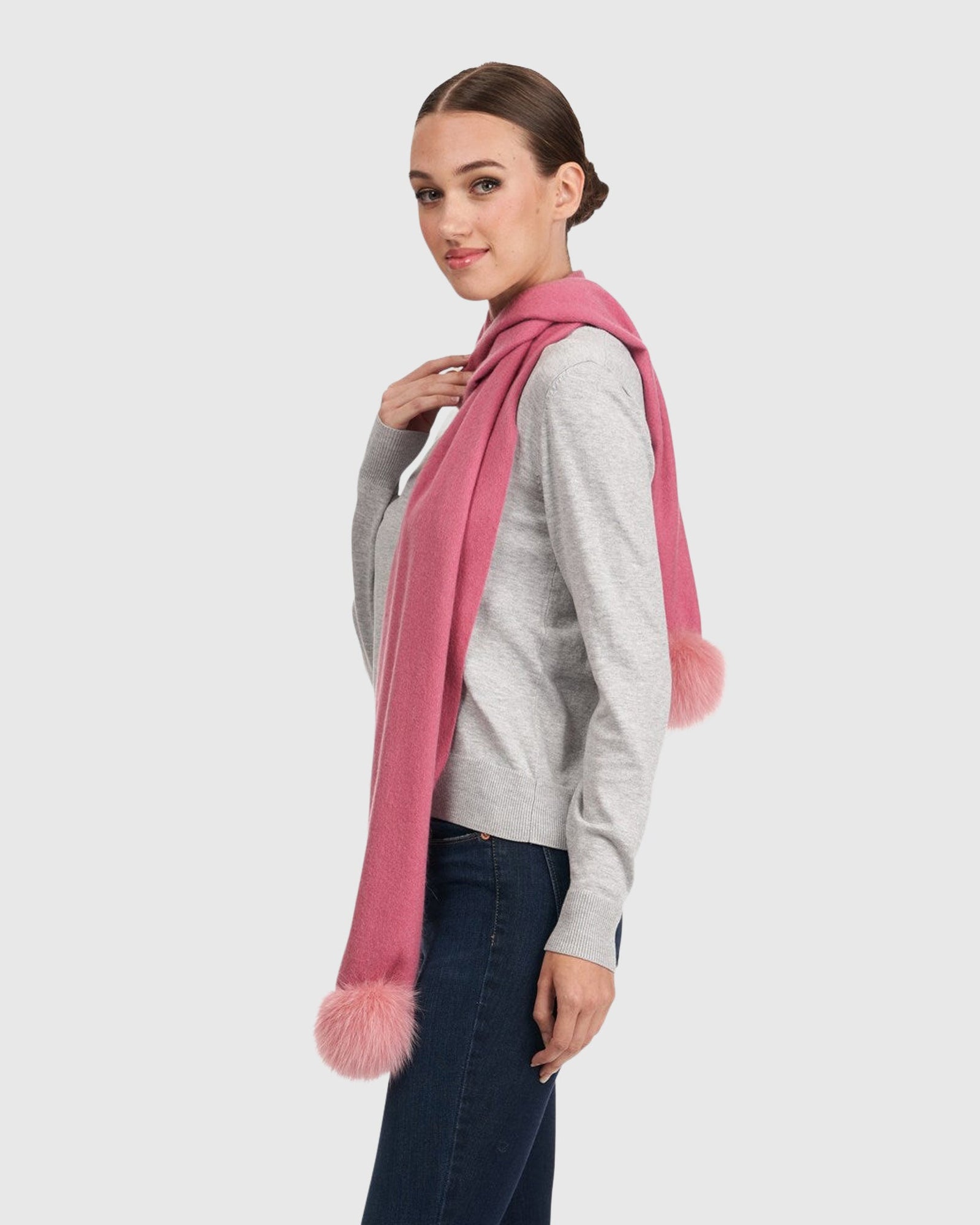 Cashmere Scarf With Fox Pompom | Pink
