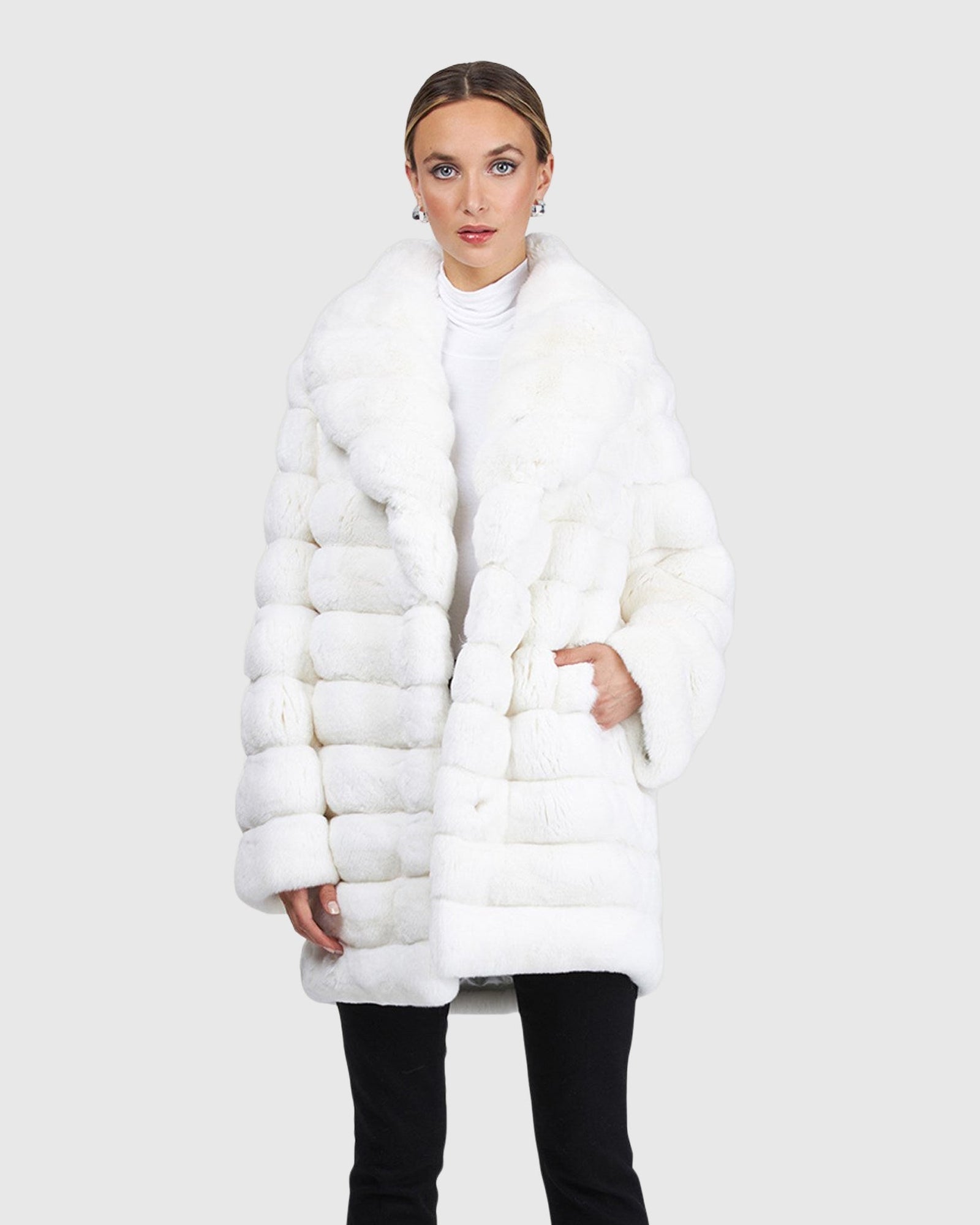 (PRE-ORDER) Classic Chinchilla Stroller | White