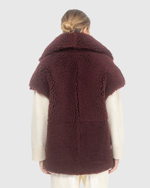 Curly Shearling Lamb Reversible Vest | Burgundy/Burgundy