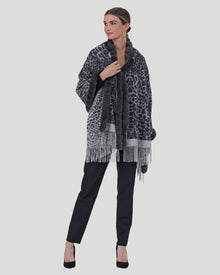 Double Face Cashmere Stole With Re Rabbit Square Top And Bottom | Women | Gray Snow Leopard x Animal Print