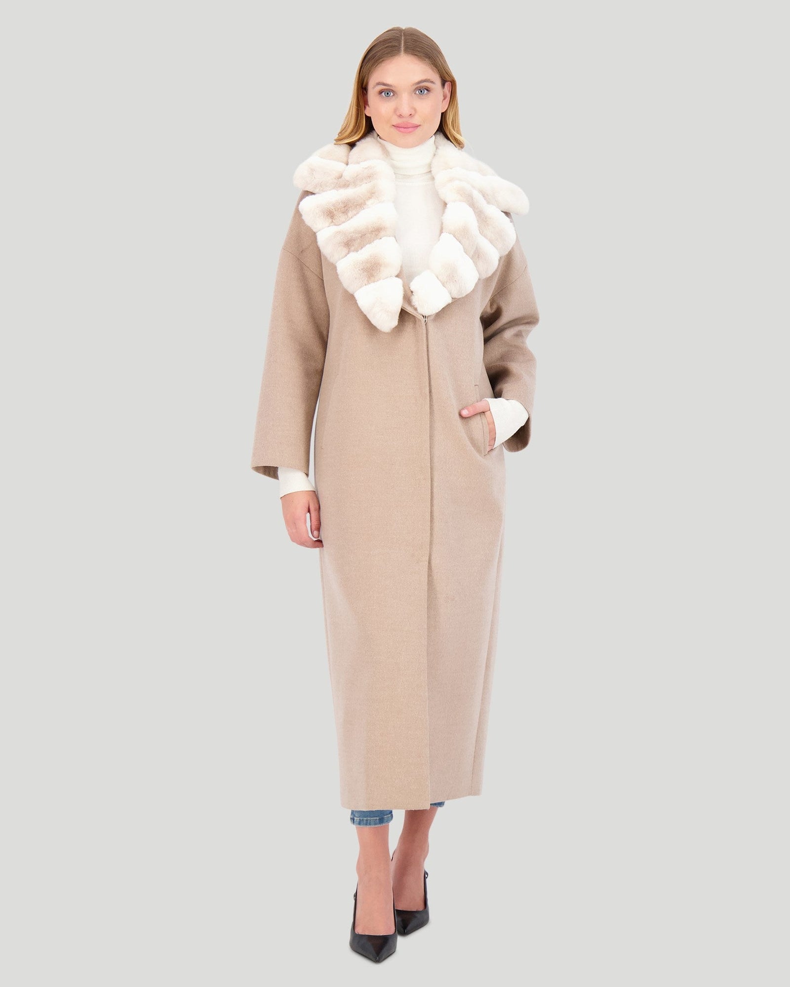 Fabric Coat With Chinchilla Collar | Women | Beige x Beige