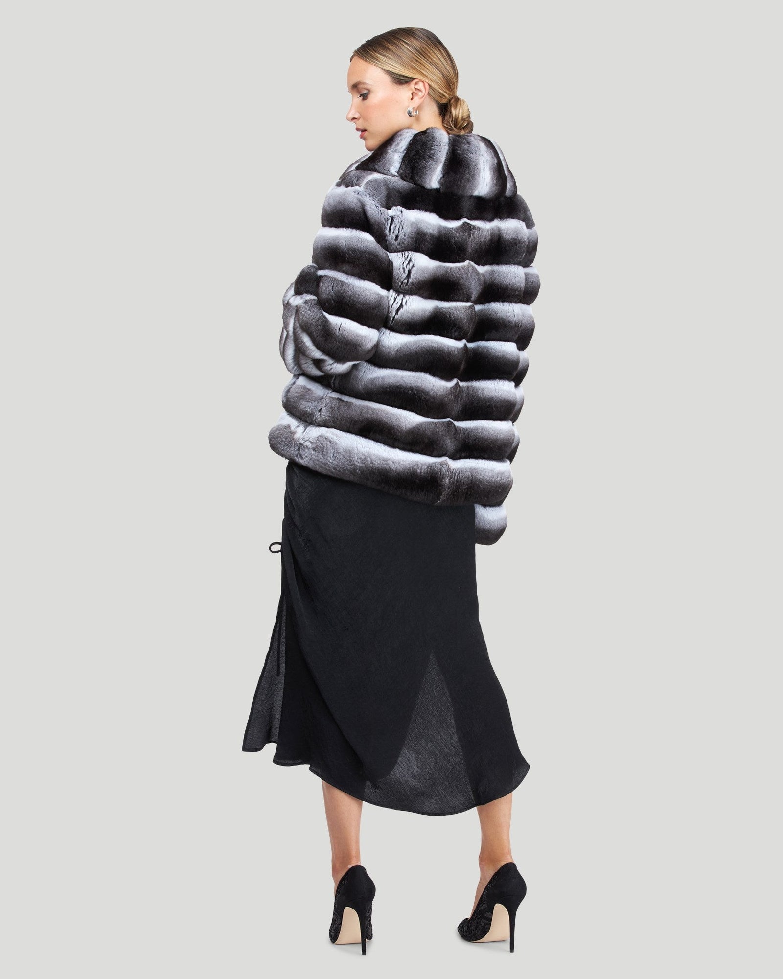 Horizontal Chinchilla Jacket | Gray