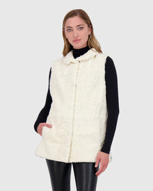 Horizontal Lamb Vest | Beige