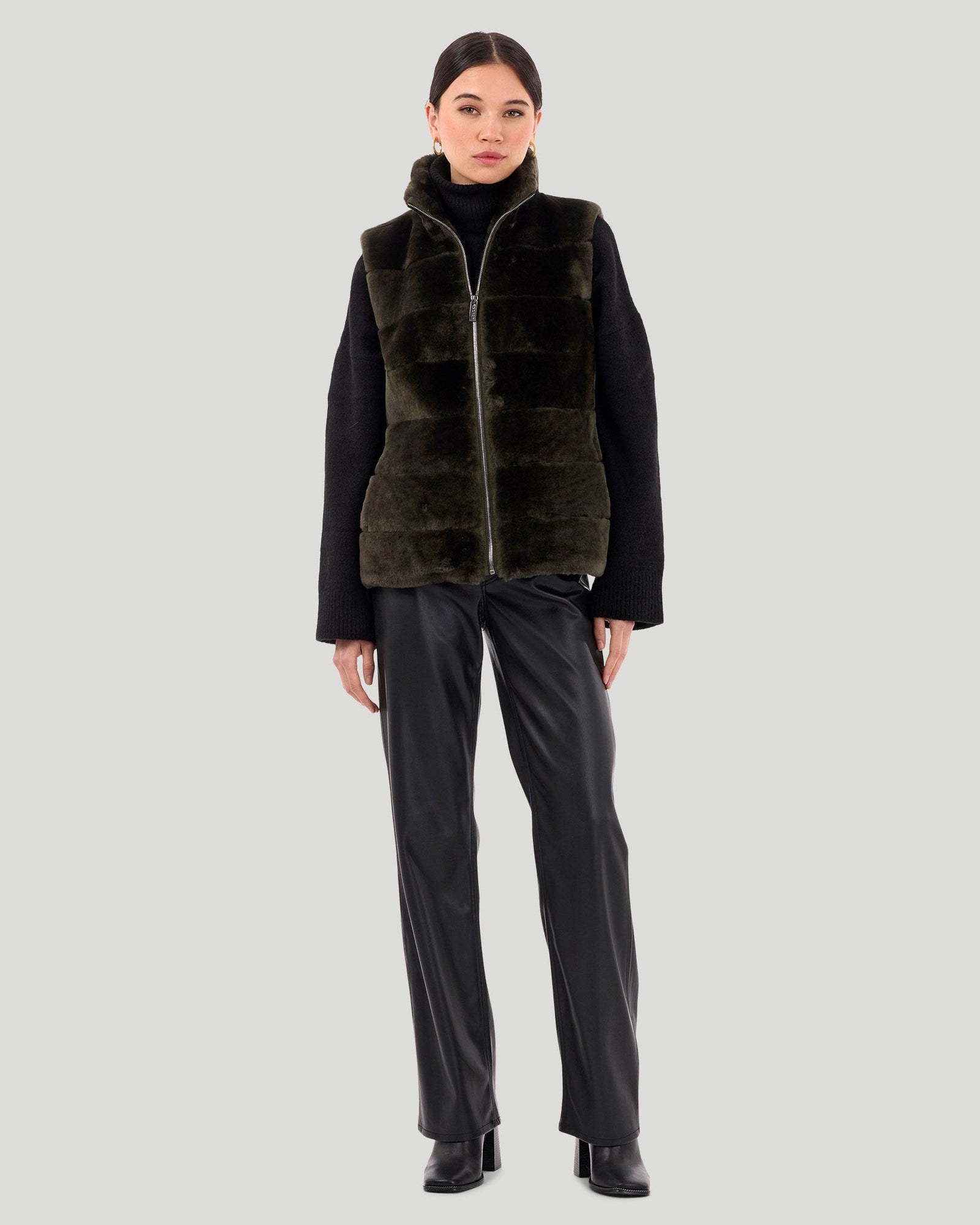 Horizontal Select Shearling Lamb Vest With Quilted Back | Women | Army Green x Army Green