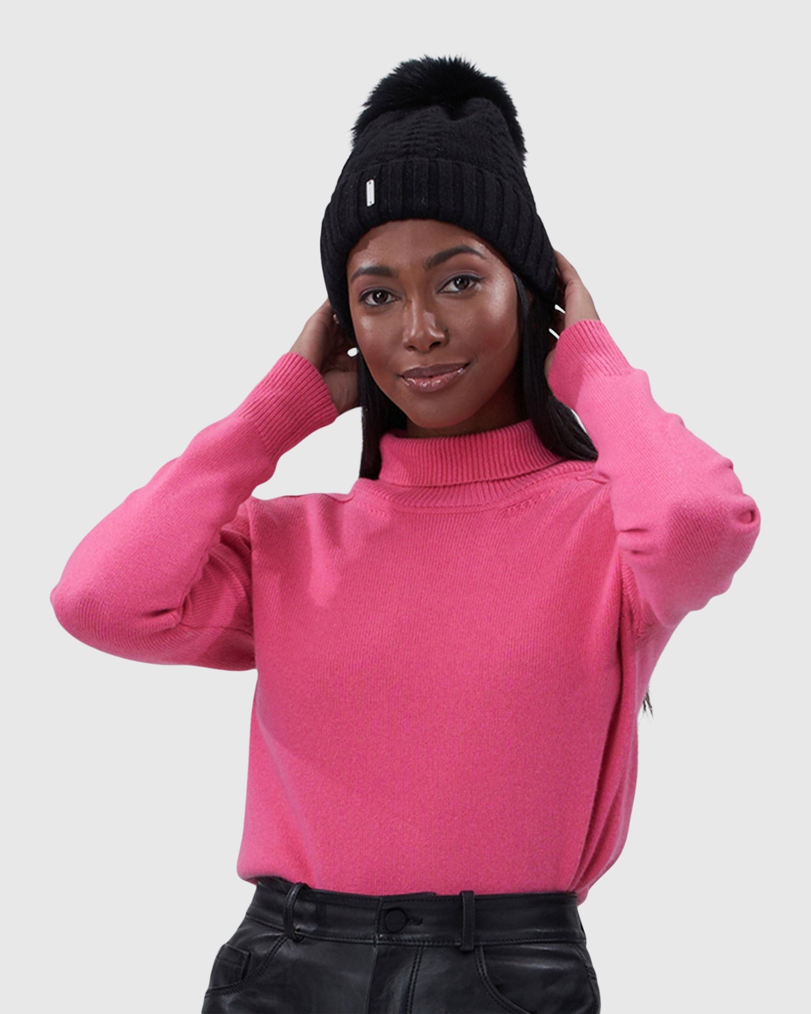 Knit Hat with Toscana Shearling Lamb Pompom | Black/Black (V2)