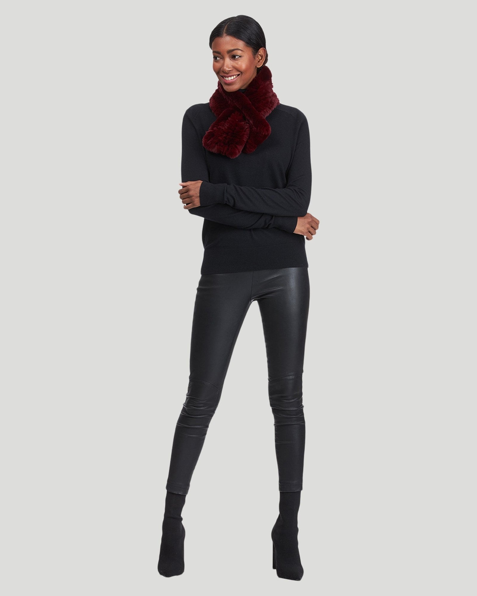 Select Cashmere Goat Pull-Through Scarf | Burgundy