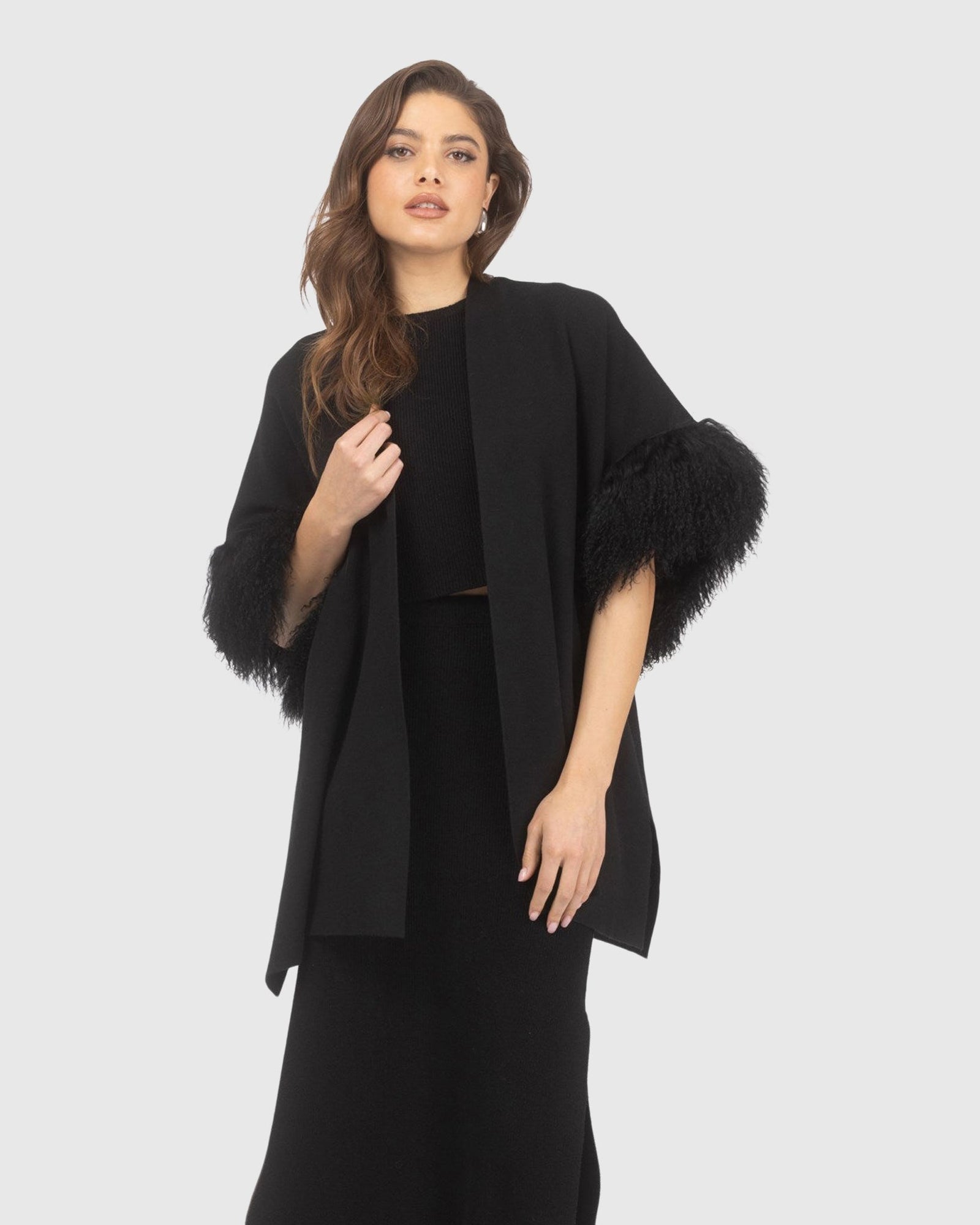 Knit Vest With Select Mongolian Shearling Lamb Trim (Tg) | Black