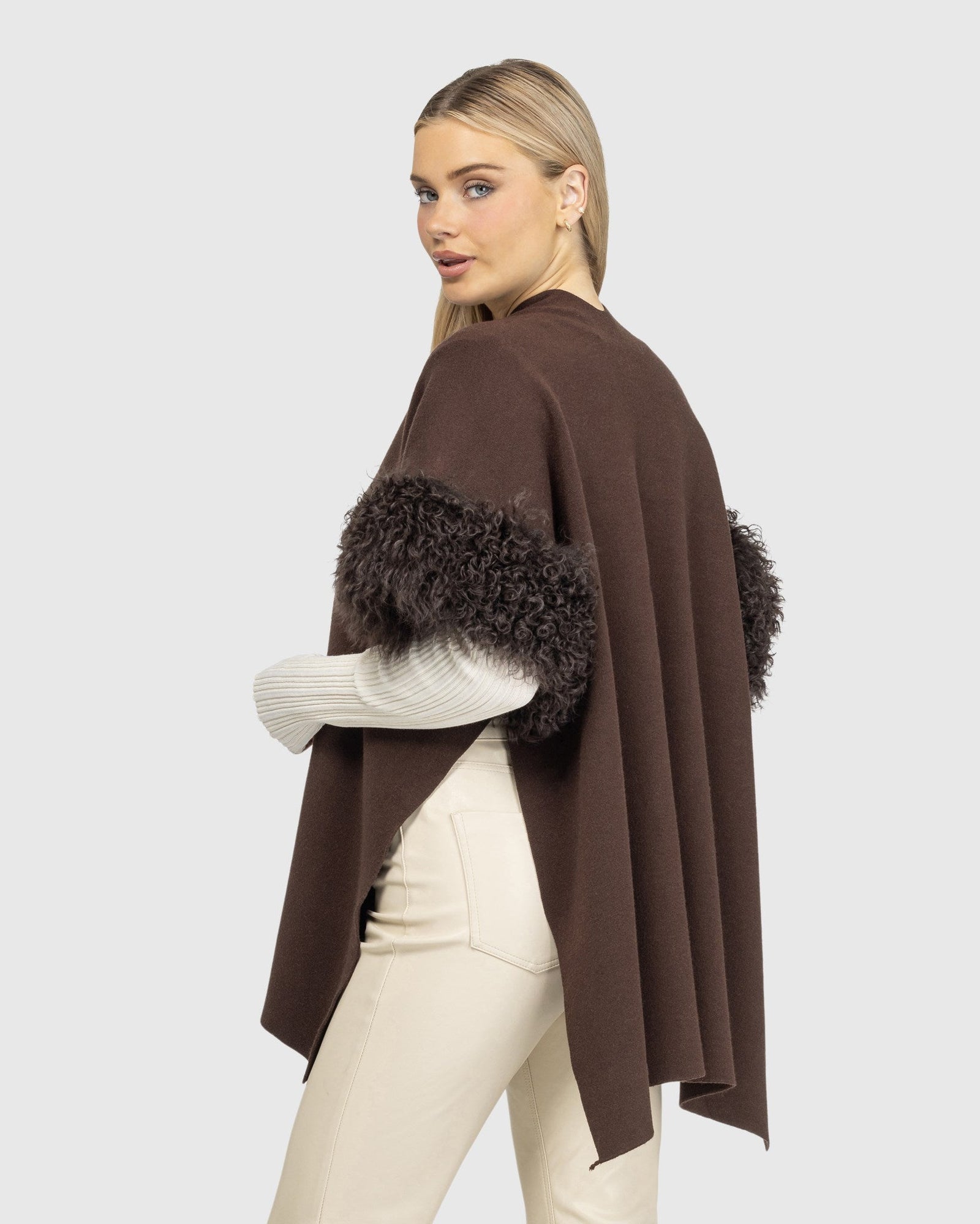 Knit Vest With Select Mongolian Shearling Lamb Trim (Tg) | Brown