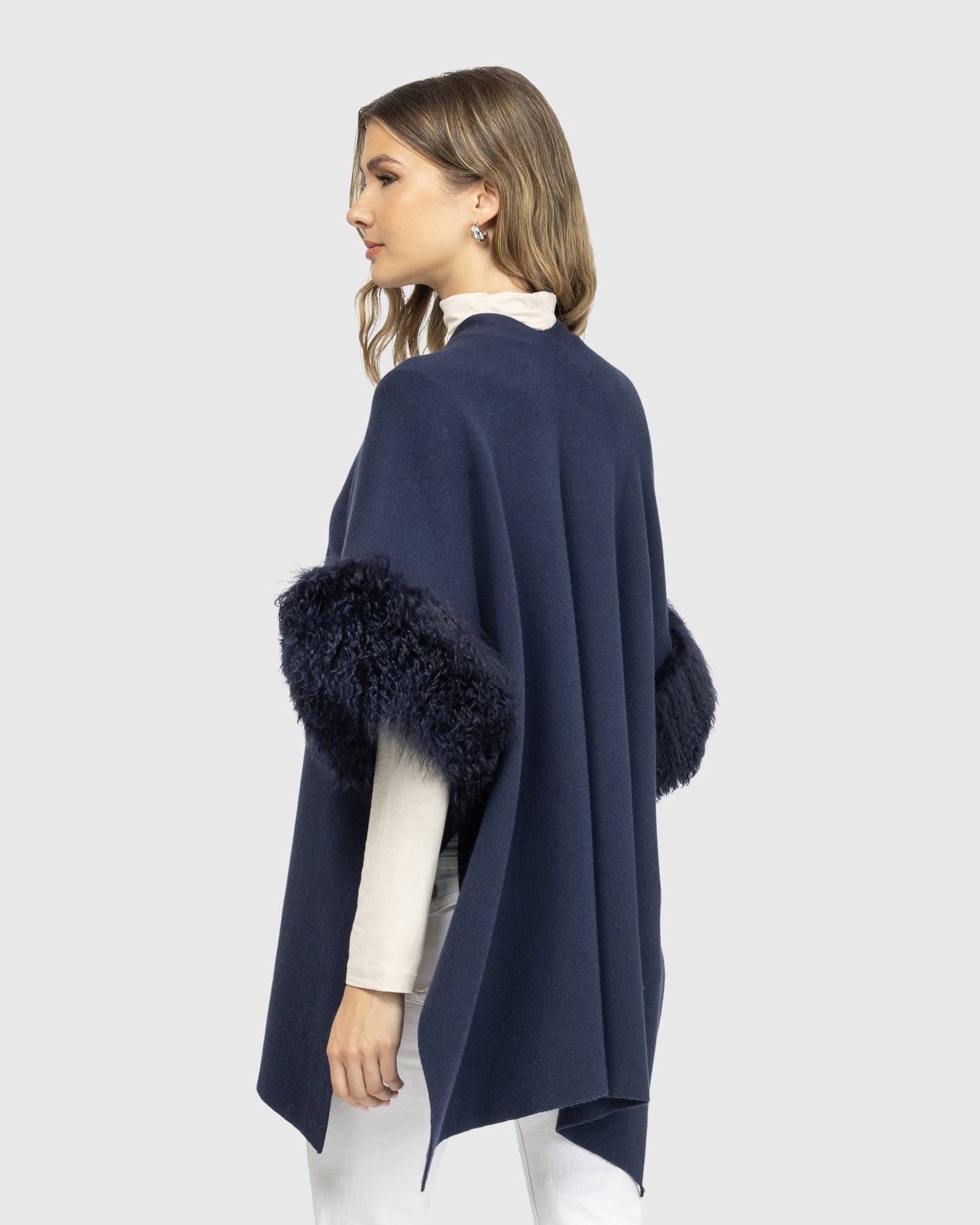Knit Vest With Select Mongolian Shearling Lamb Trim (Tg) | Navy