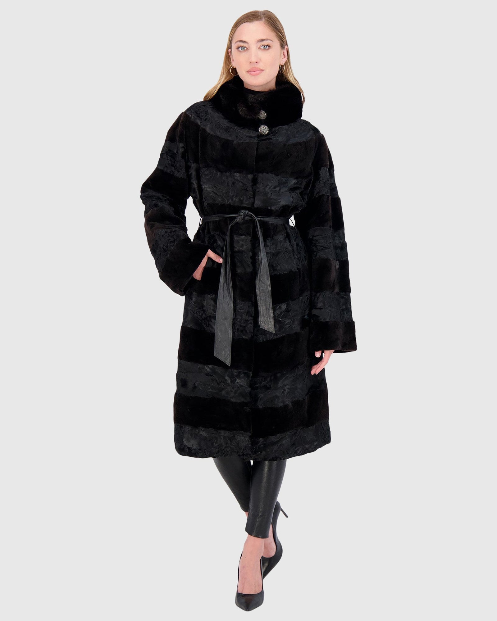 Lamb And Mink Sections Short Coat | Black