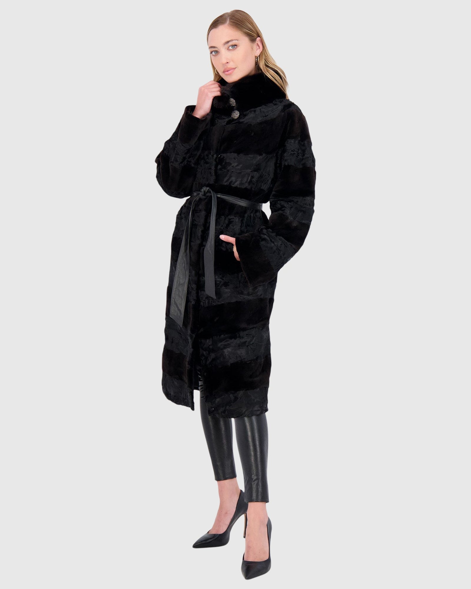 Lamb And Mink Sections Short Coat | Black