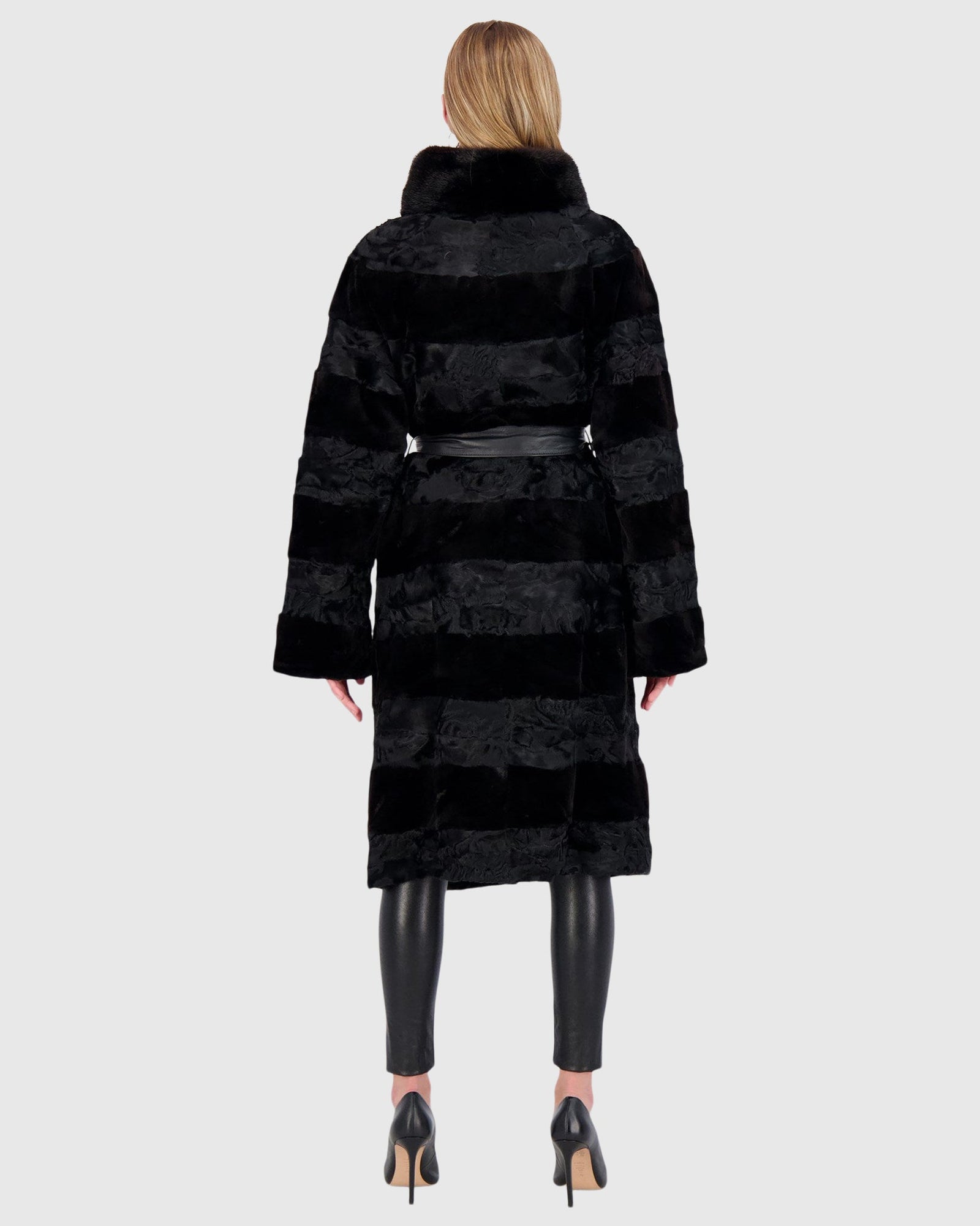 Lamb And Mink Sections Short Coat | Black